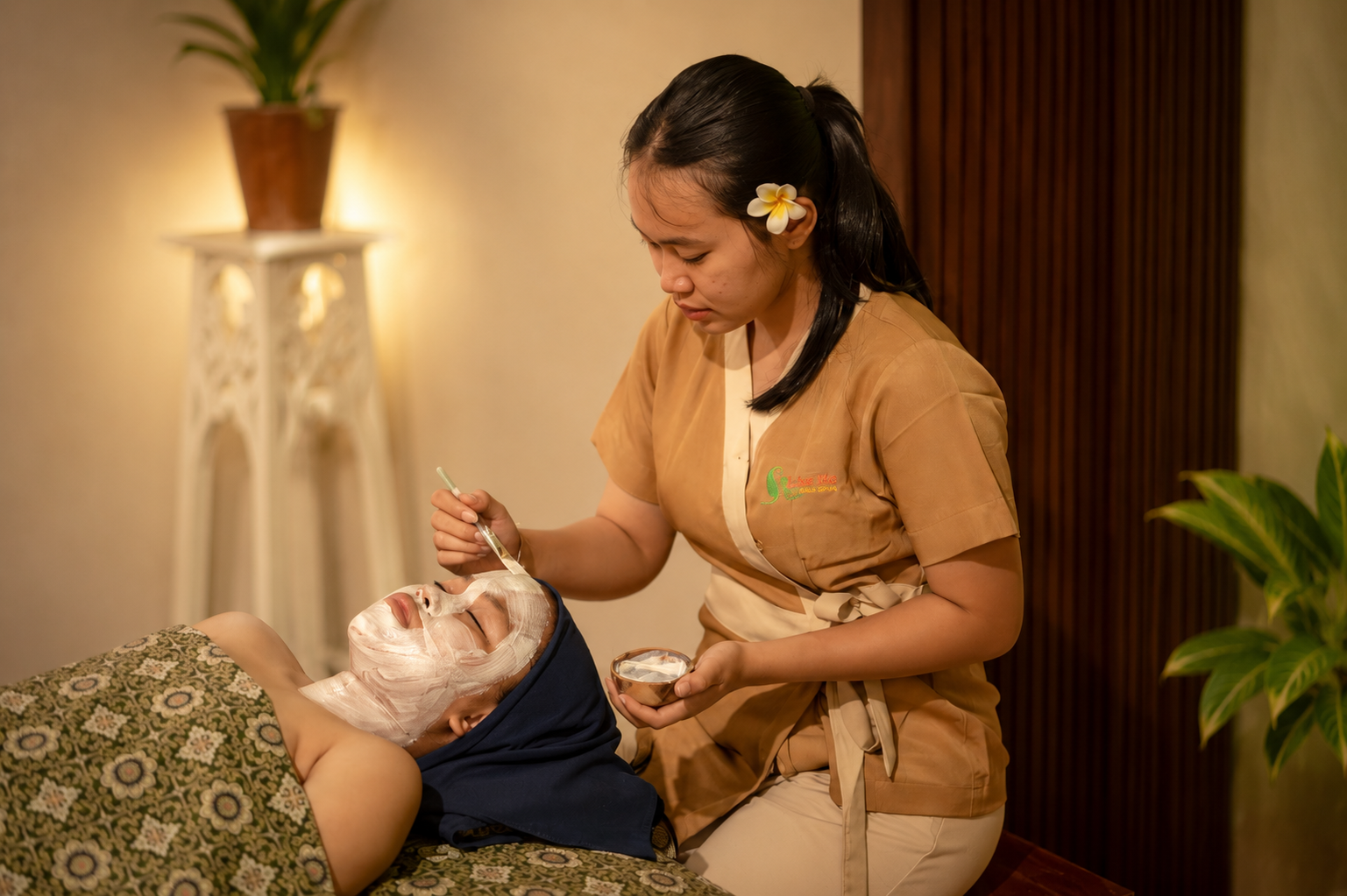 Traditional Facial treatment at LuxMe Bali Spa in Jimbaran Bali